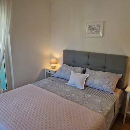 Apartman River Breeze Omis Exterior photo